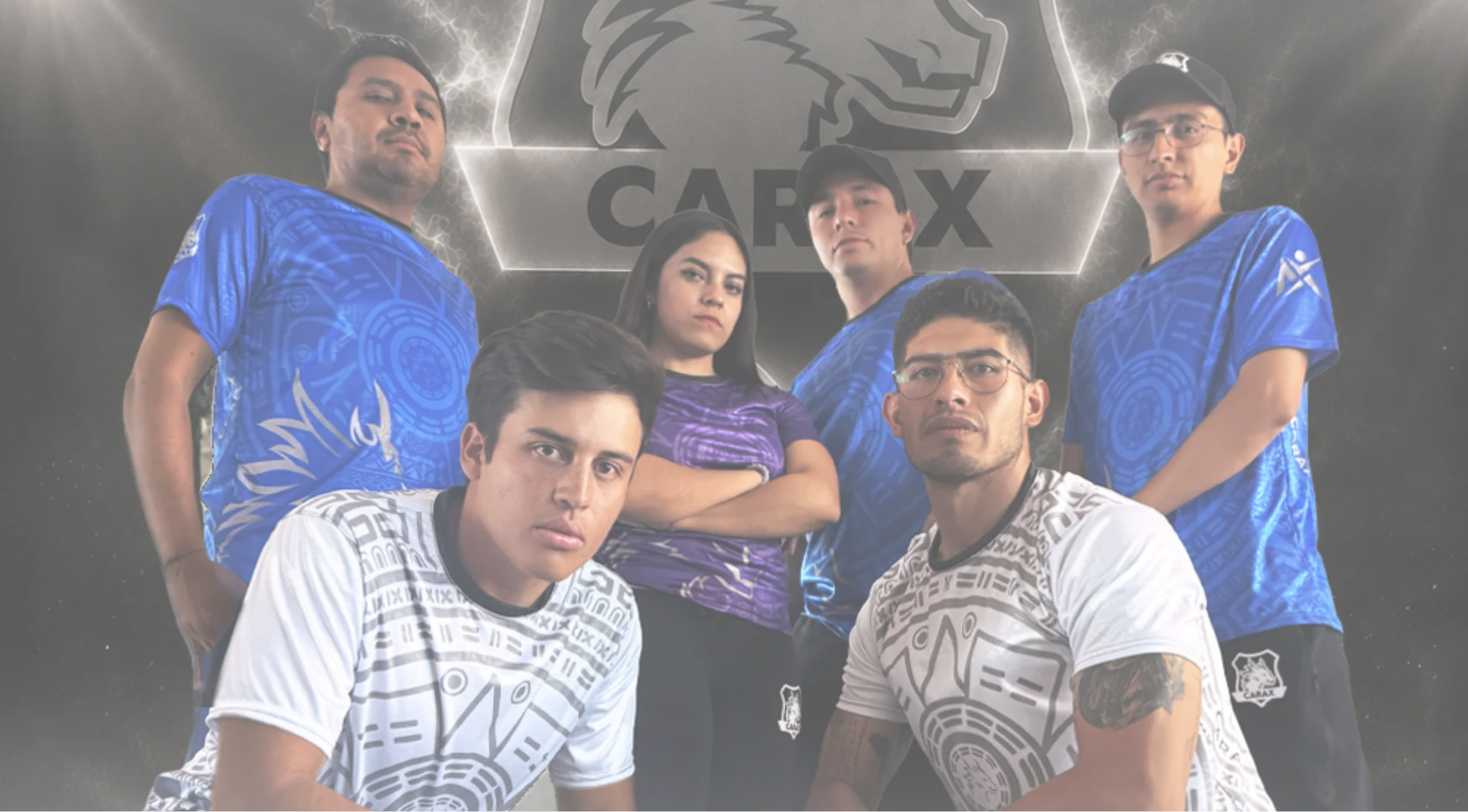 Fotografía de grupo de entrenadores Carax